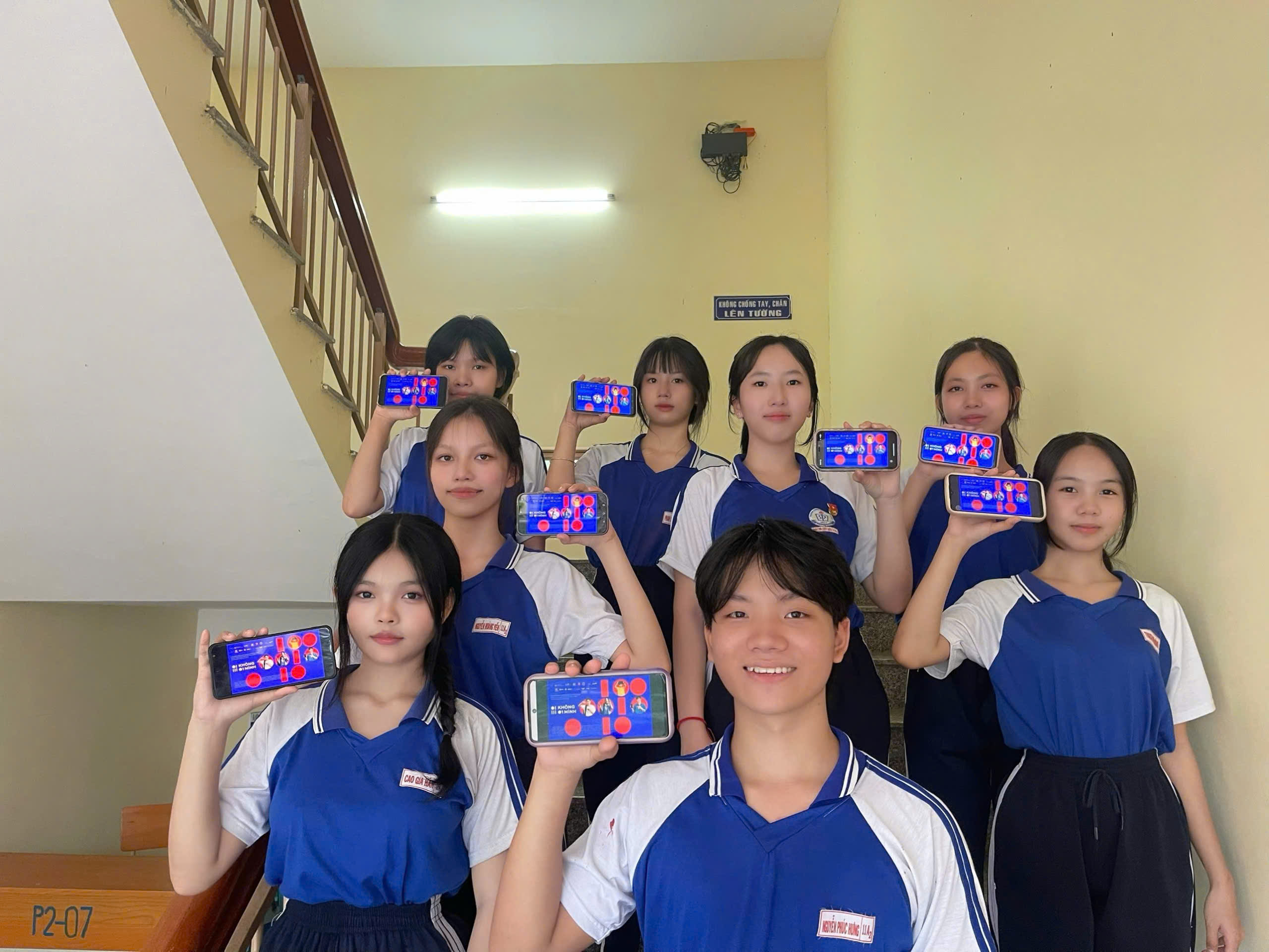 TUỔI TRẺ SONG PHÚ HƯỞNG ỨNG CHIẾN DỊCH KHÔNG MỘT MÌNH