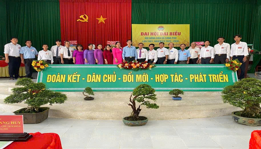 Đại hội đại biểu Hội Nông dân xã Song Phú lần thứ I, nhiệm kỳ 2025 - 2030
 Dấu mốc mới trong chặng đường phát triển nông dân, nông thôn
